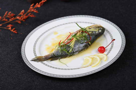 油盐蒸黄花鱼