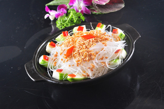 虾米粉丝节瓜煲