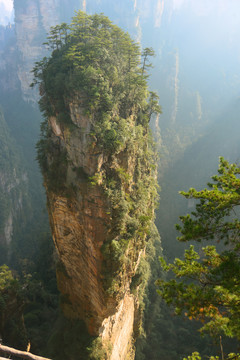 张家界阿凡达悬浮山原型