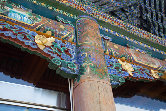 西宁市东关清真大寺房檐木雕