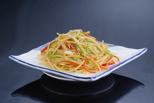 酸辣土豆丝