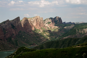 远大山