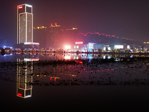 洛阳新区开元湖夜景