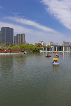 大宁公园湖面景观