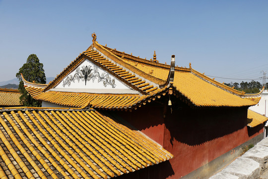 中式建筑琉璃瓦