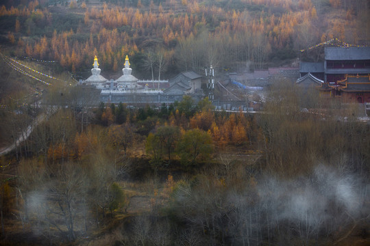 山西五台山寺庙建筑风景