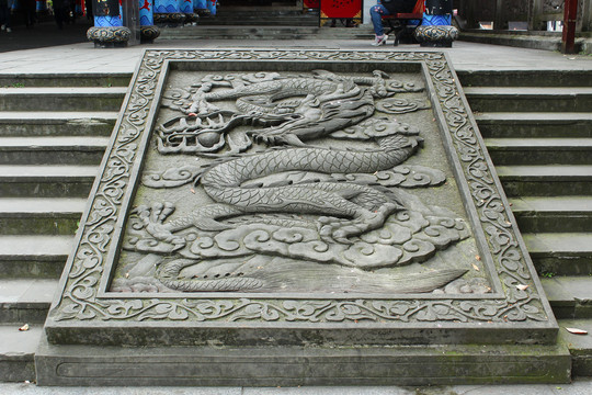 龙浮雕