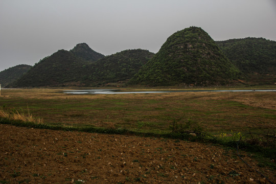 红枫湖