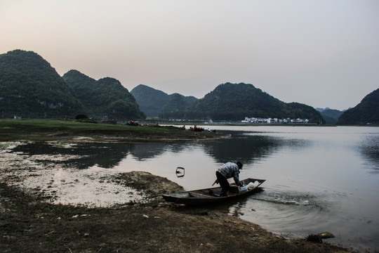 红枫湖