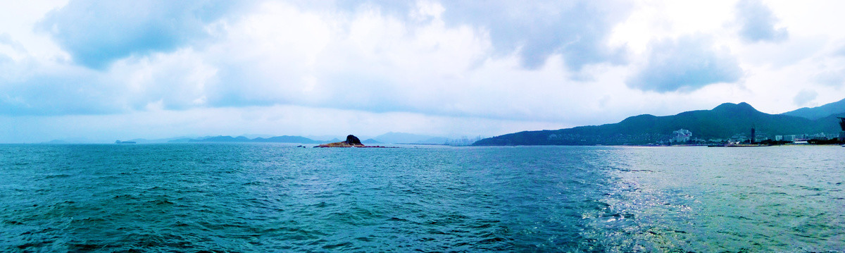 小梅沙海边全景