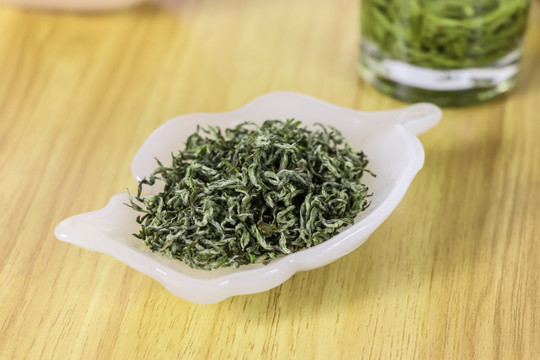 炒青绿茶新茶干茶