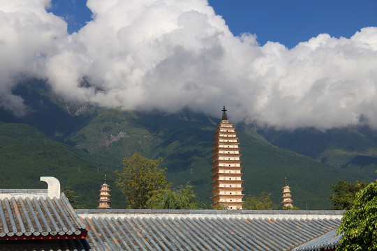 大理旅游崇圣寺三塔