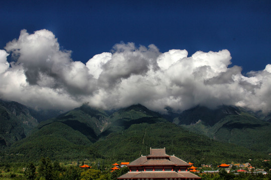 大理旅游崇圣寺三塔