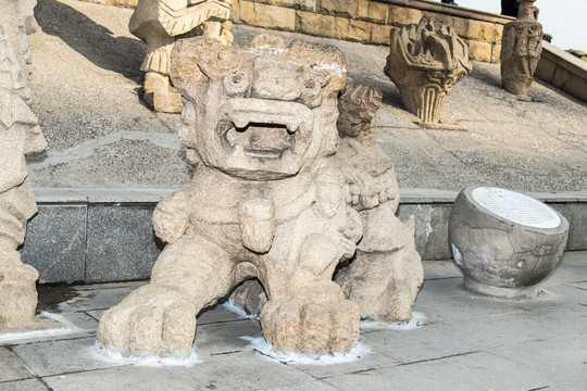 蒙古石狮子雕塑