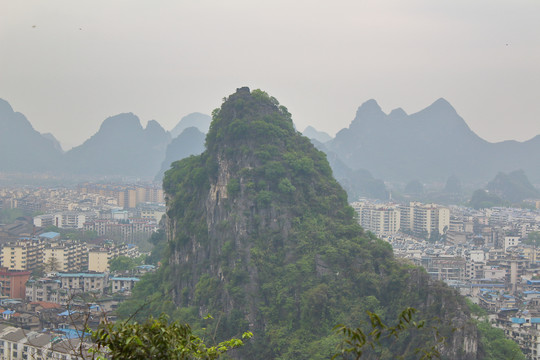 桂林叠彩山