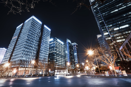 上海陆家嘴城市夜景建筑街道