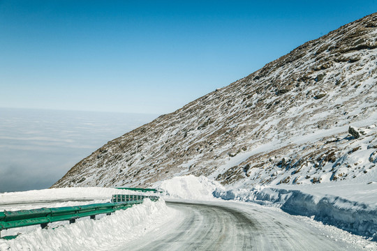 雪山