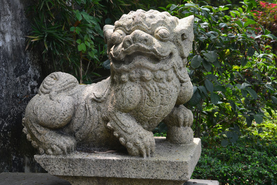 石雕狮子