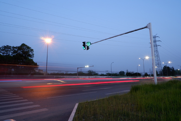 城市道路夜景