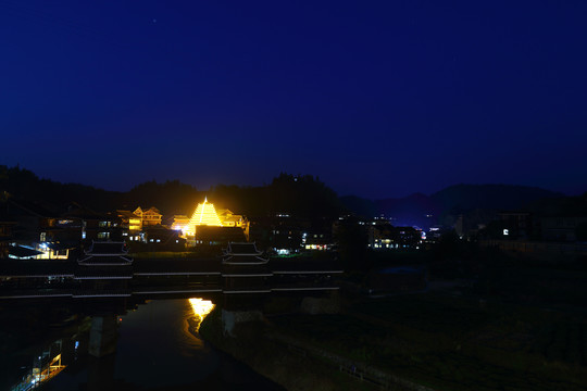 程阳夜景