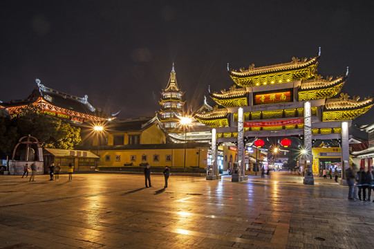 无锡南禅寺夜景4