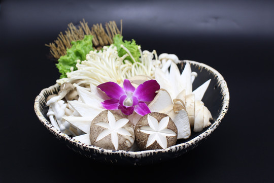 菌菇拼盘