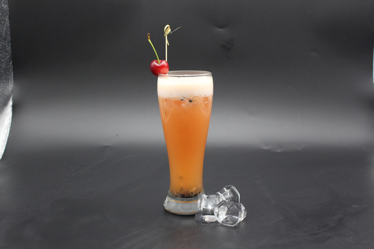 百香果水果茶