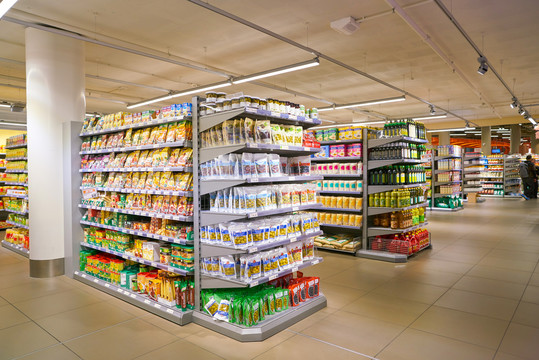 Migros超市货物陈列区