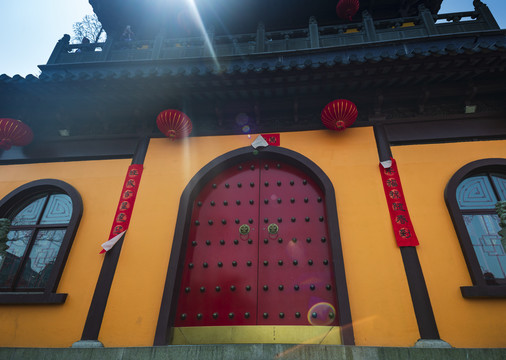 寺庙大门