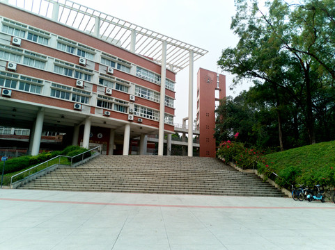 华农大学校园