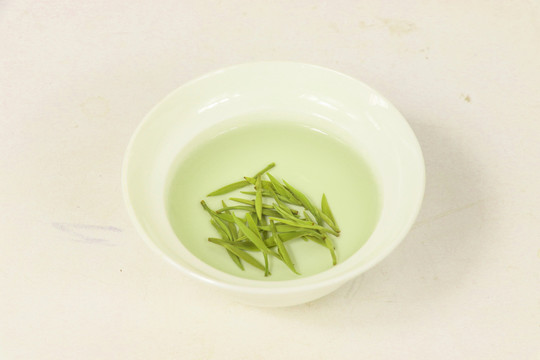 新茶绿茶茶汤