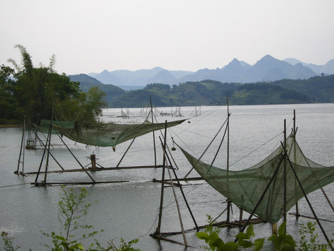 岩滩水库