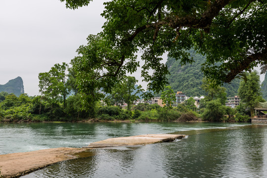 山峦