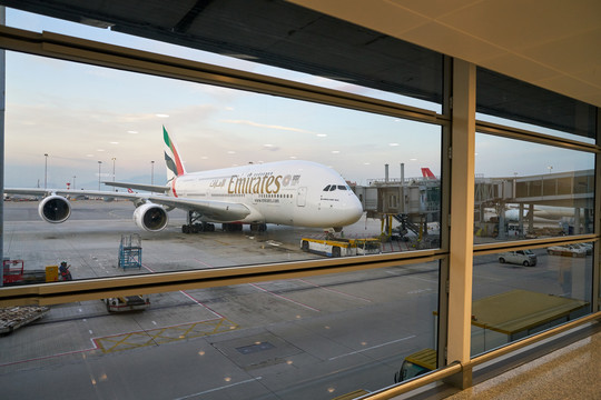 停机坪上的A380客机