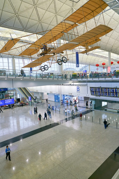 国际机场大厅法曼双翼飞机