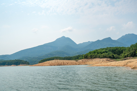 海南万泉湖生态雨林保护区