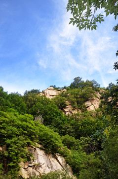 蓝天青山