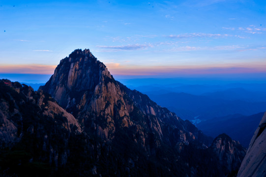 黄山天都峰