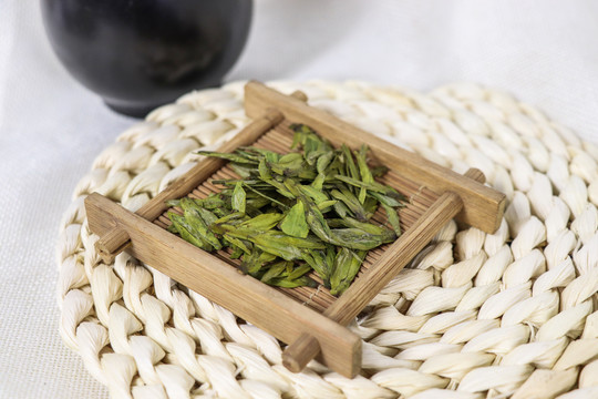 龙井绿茶干茶