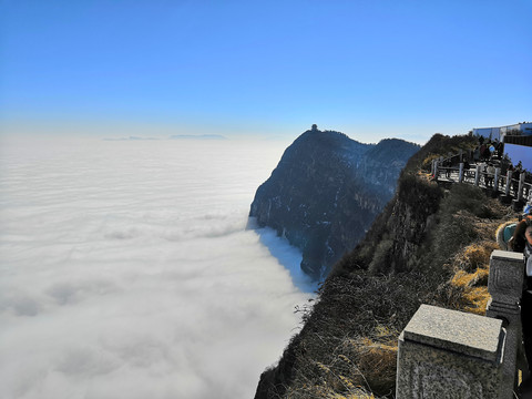 峨眉山