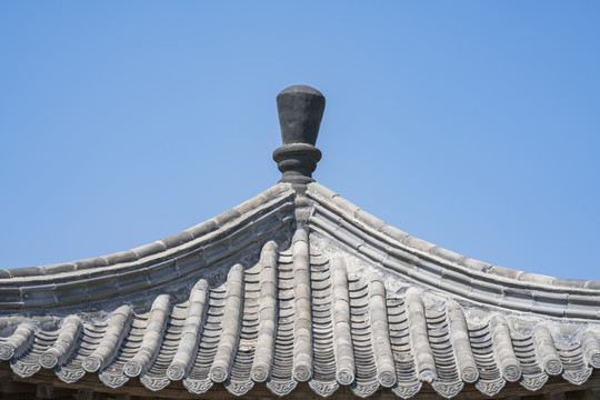 灰瓦亭子顶