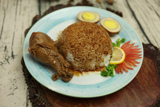 鸡腿饭