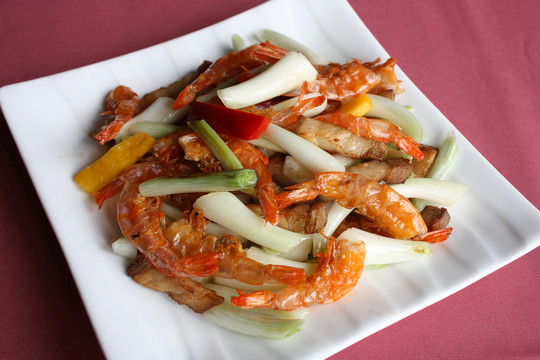荞菜炒虾干咸肉