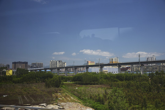 高铁桥梁