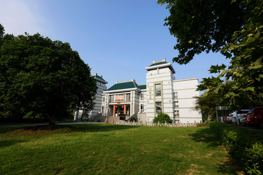 华中师范大学