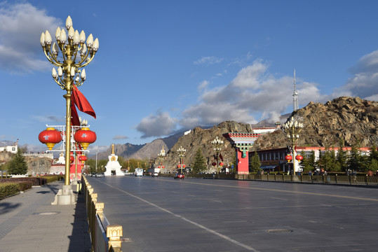西藏拉萨北京路