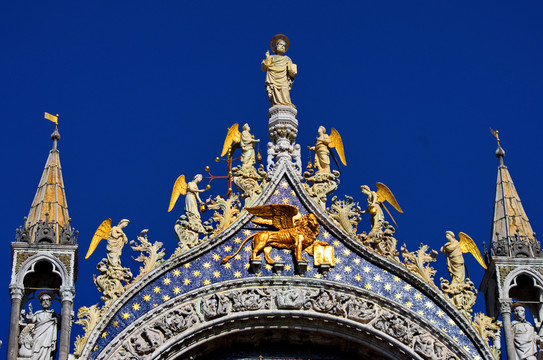 圣马可大教堂雕塑