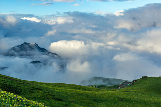 九顶山营地全景