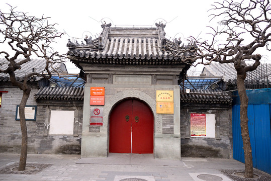 大藏龙华寺