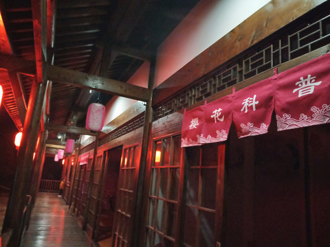 樱花展厅长廊